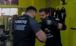 Kick Boks Dünya Şampiyonu Kadir Yıldırım, Glory’de yer almak istiyor