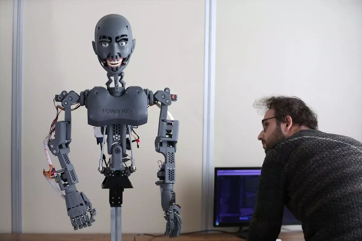 Bursa’da Yapay Zeka Destekli Robot: Tomyris