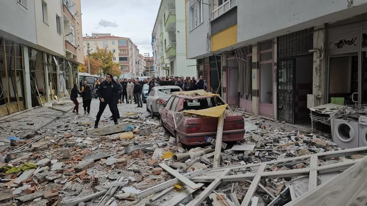 Çorum’da 5 katlı binada patlama! 1 kişi hayatını kaybetti, 33 kişi yaralandı